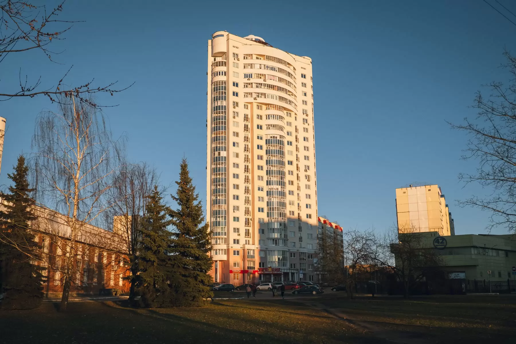 Жилой комплекс повышенной этажности со встроенными помещениями по ул. Правды в г. Витебске (Два 22-х этажных жилых дома)